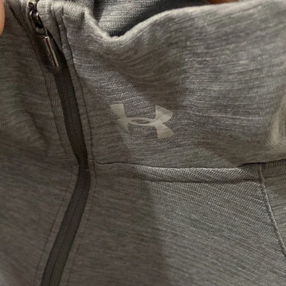 Under Armour Fitted Heat Gear Quarter Zip; S - Picture 3 of 5